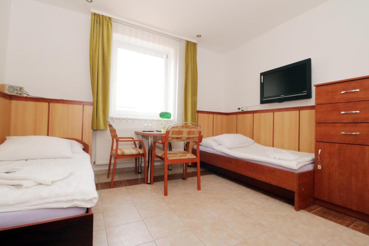 Penzion Hurka Hotel Dolni Libchavy Exterior photo