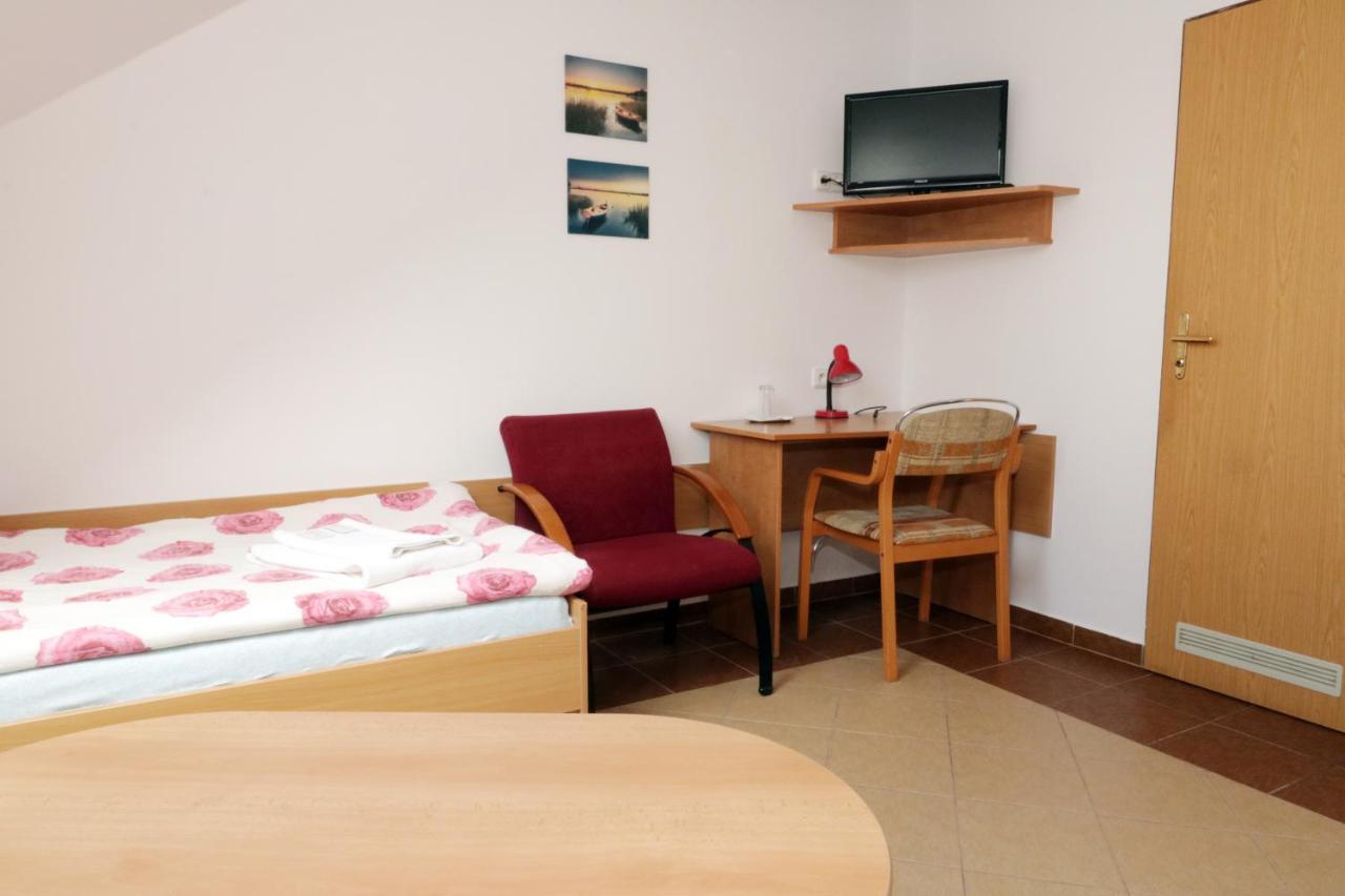 Penzion Hurka Hotel Dolni Libchavy Exterior photo