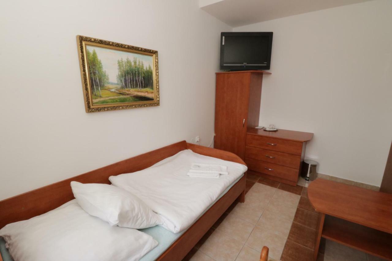Penzion Hurka Hotel Dolni Libchavy Exterior photo