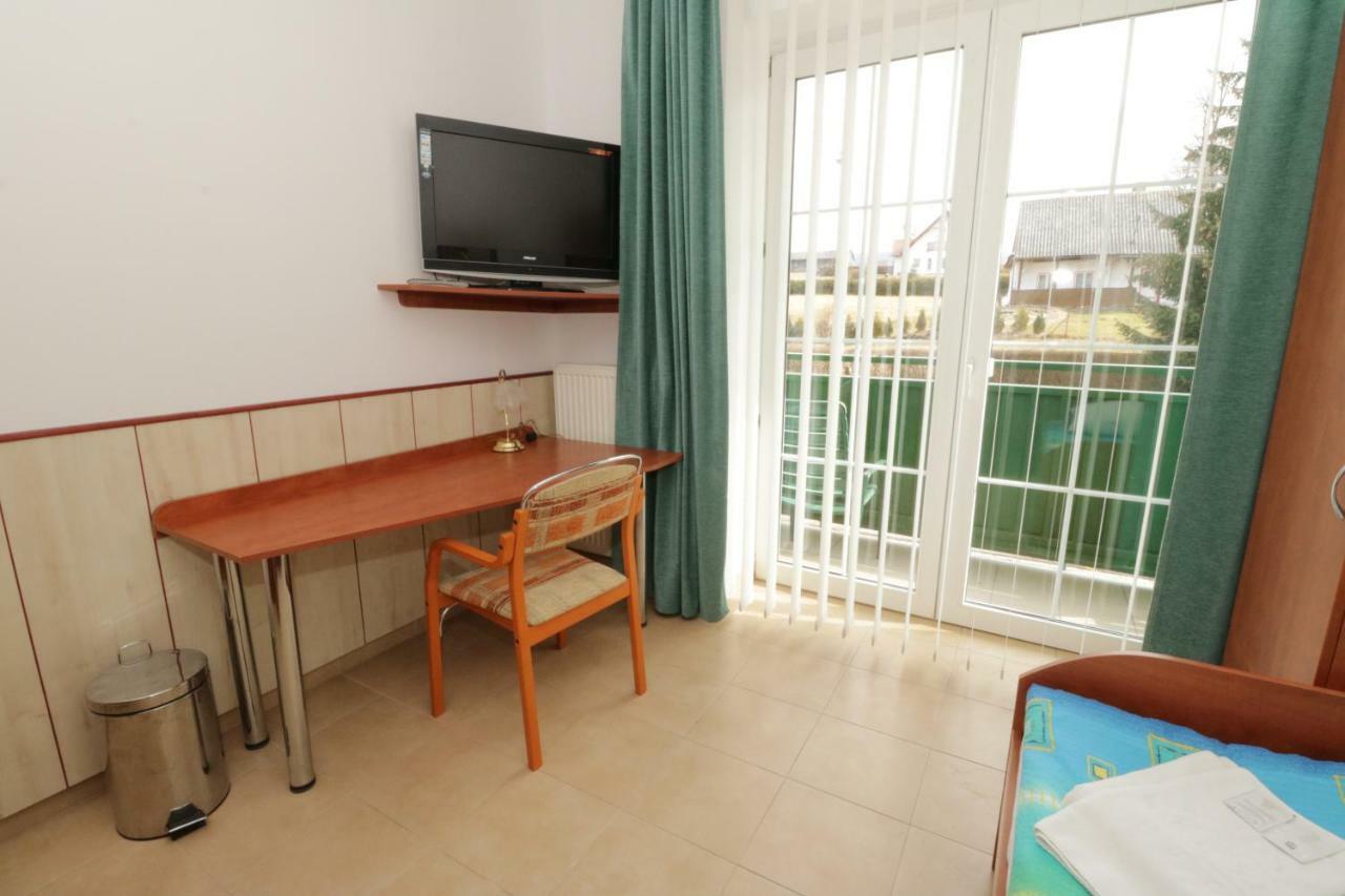 Penzion Hurka Hotel Dolni Libchavy Exterior photo