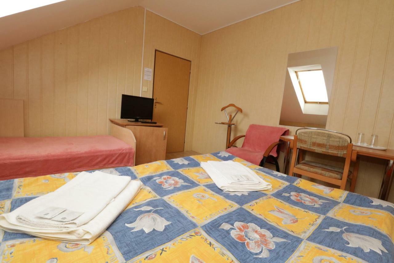 Penzion Hurka Hotel Dolni Libchavy Exterior photo