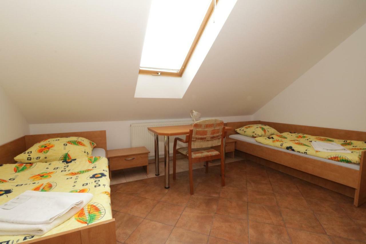 Penzion Hurka Hotel Dolni Libchavy Exterior photo